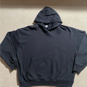 GYMSHARK REST DAY ESSENTIALS HOODIE